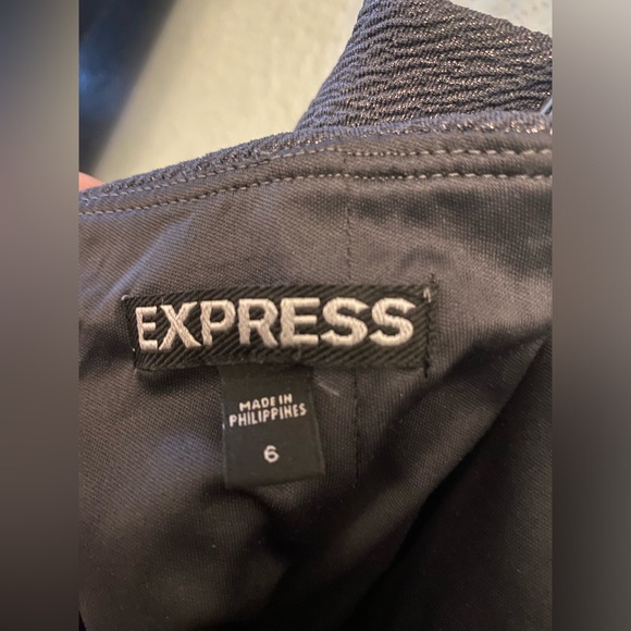 Express pencil skirt - Picture 7 of 7